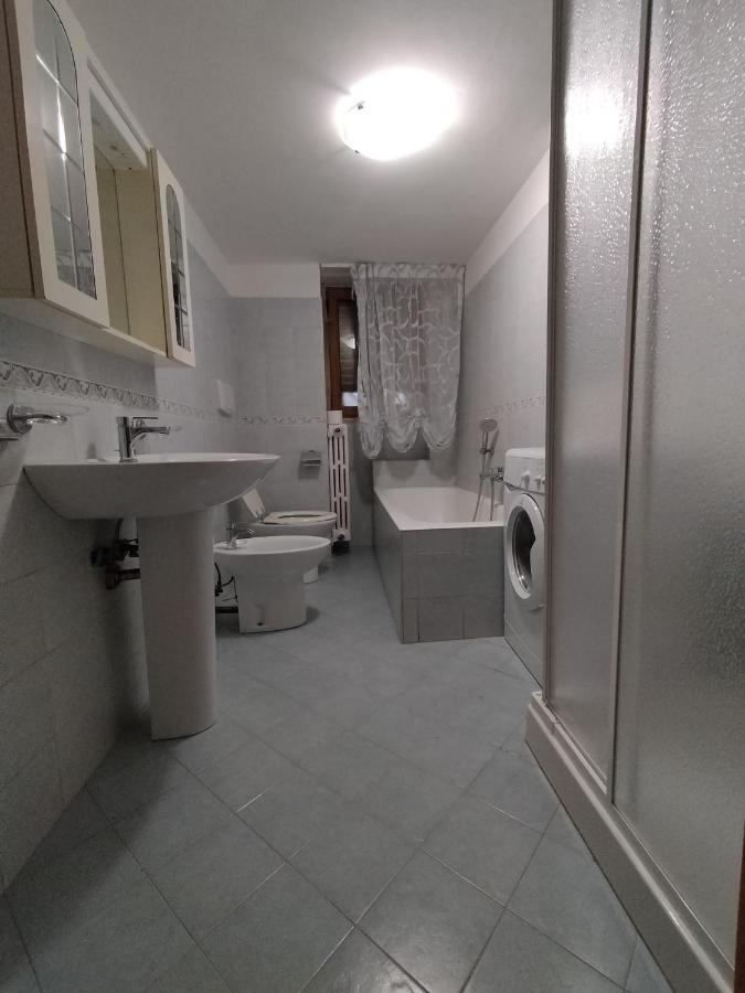 Casa Vacanze Al Castello Трані Екстер'єр фото